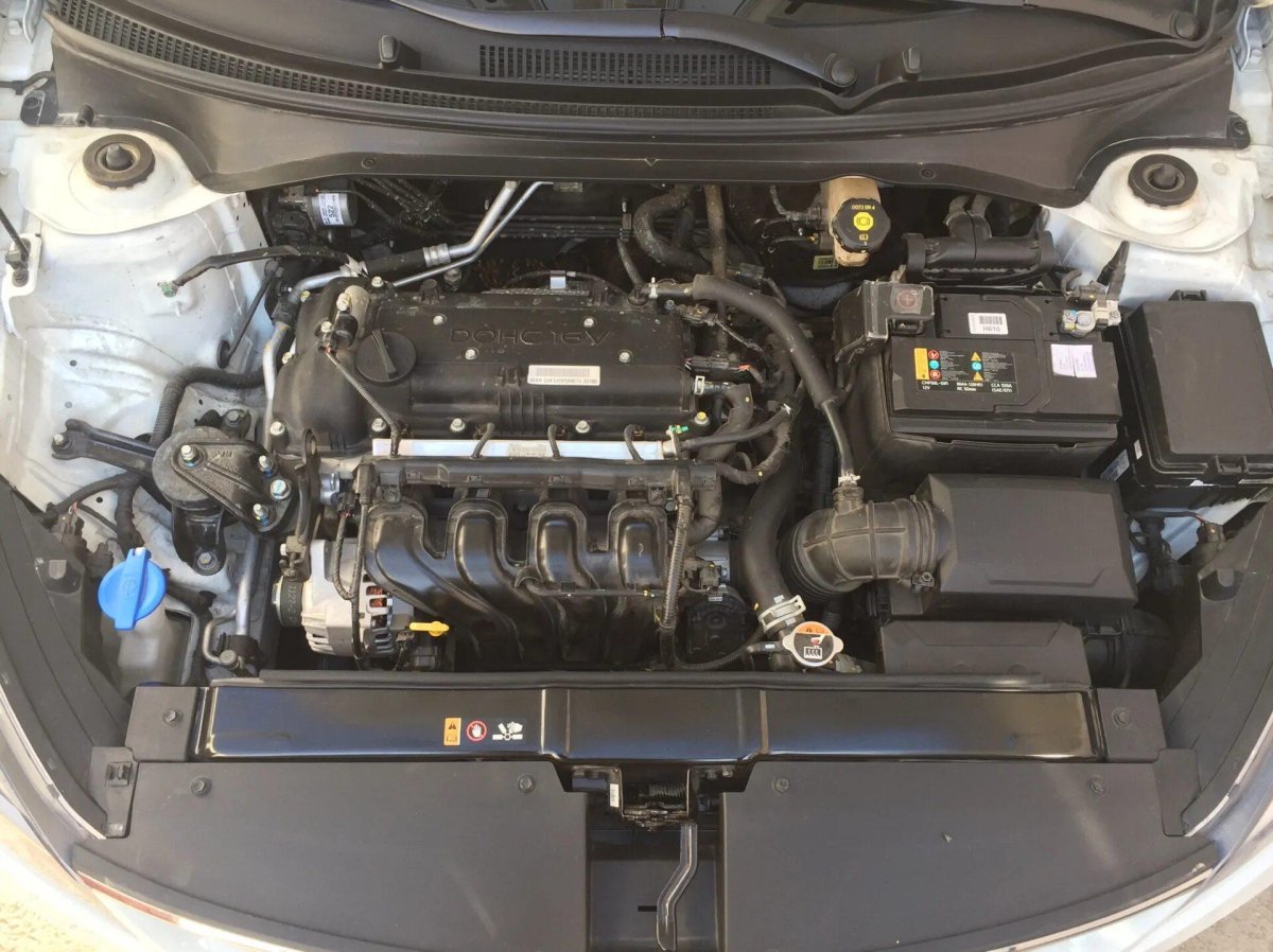 Киа Рио 4 под капотом