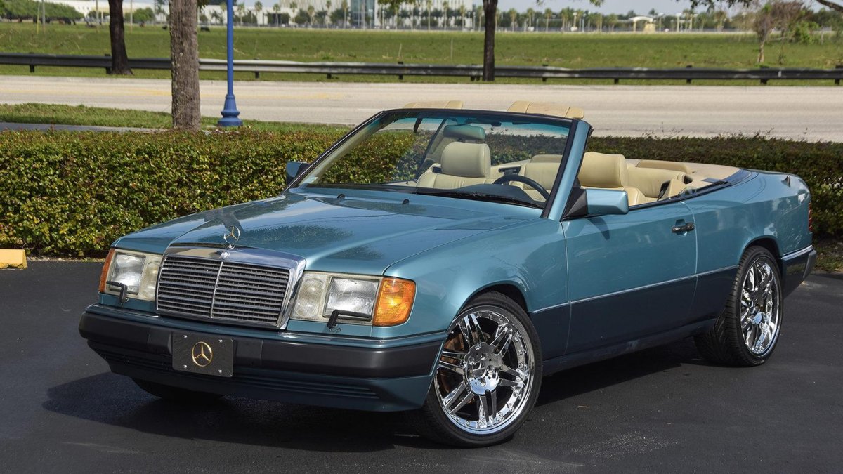Mercedes кабриолет 1990