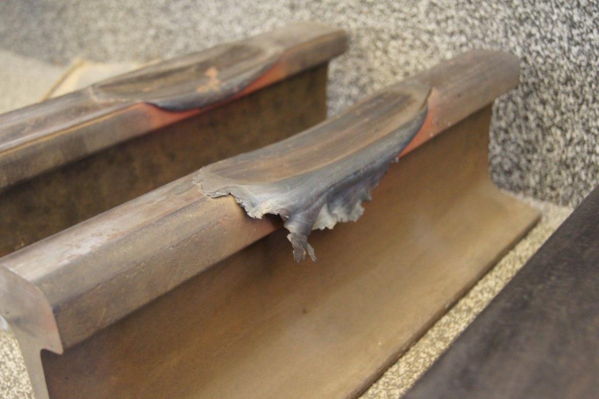 Дефект рельса 55.2