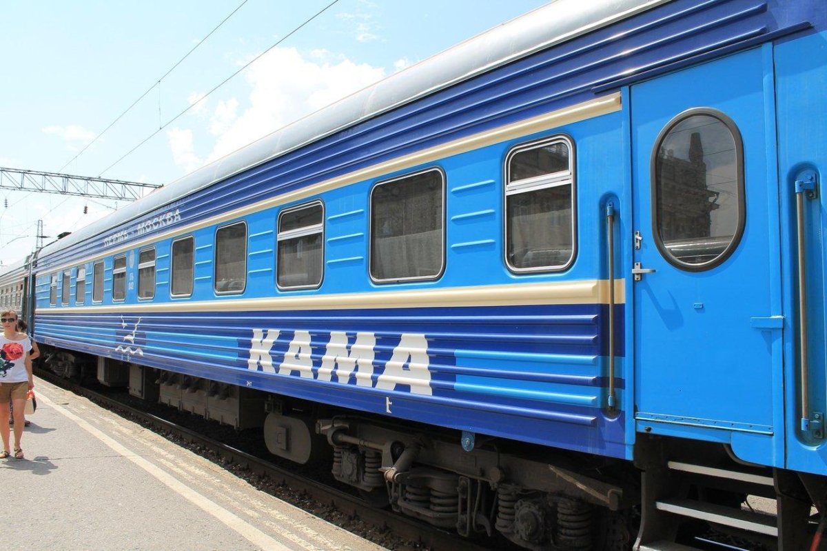 Поезд 353е Пермь Адлер