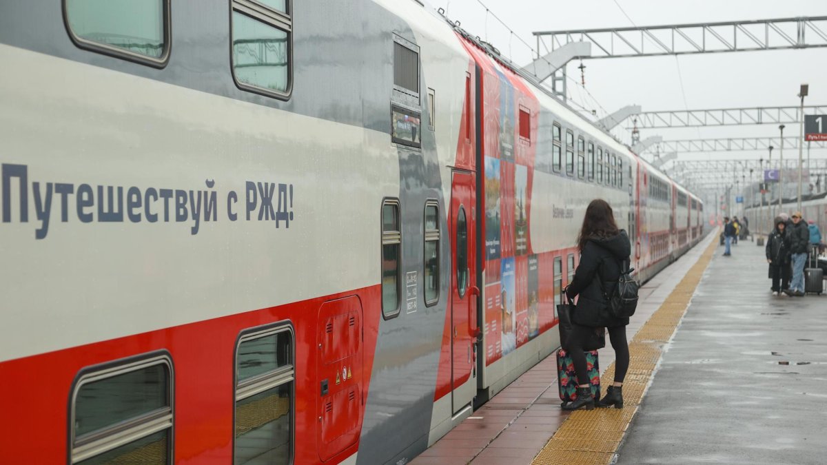 Поезд 353 Пермь Адлер