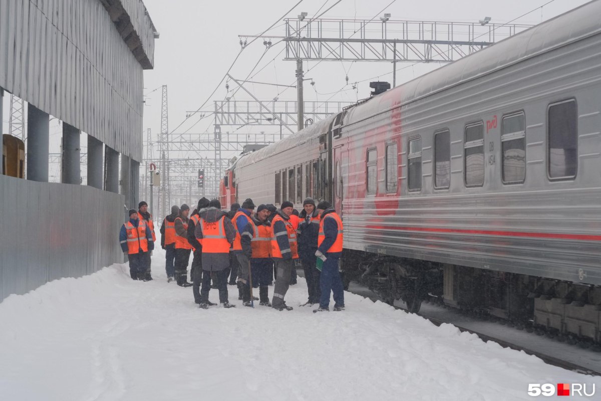 Поезд 354 Адлер Пермь