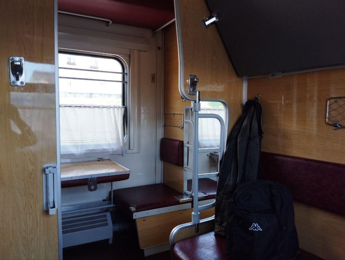 Польский поезд Pesa