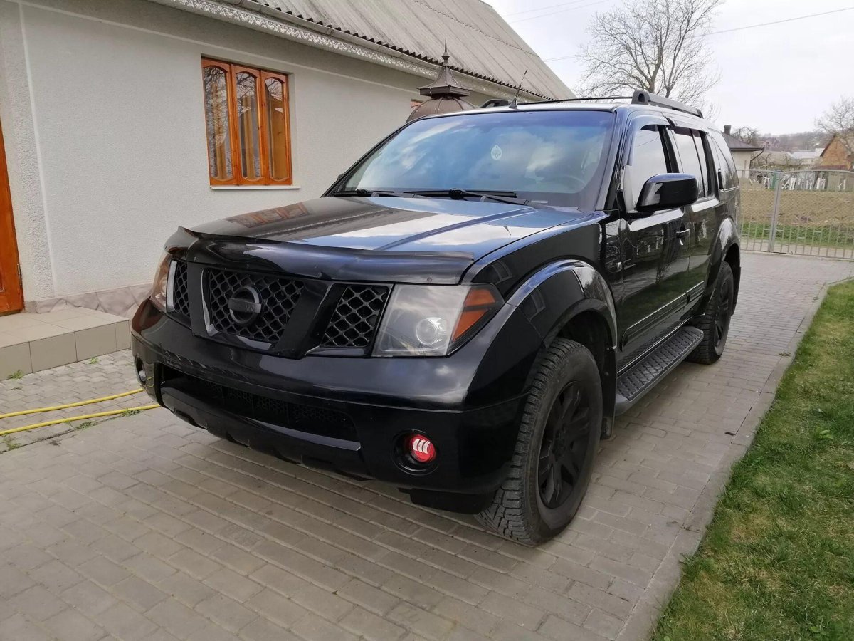 Nissan Pathfinder (3g)