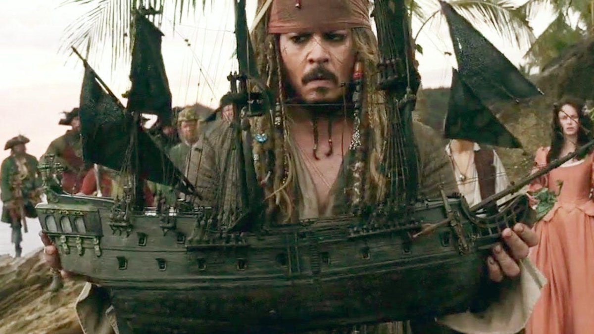 Капитан Джек Воробей черная Жемчужина