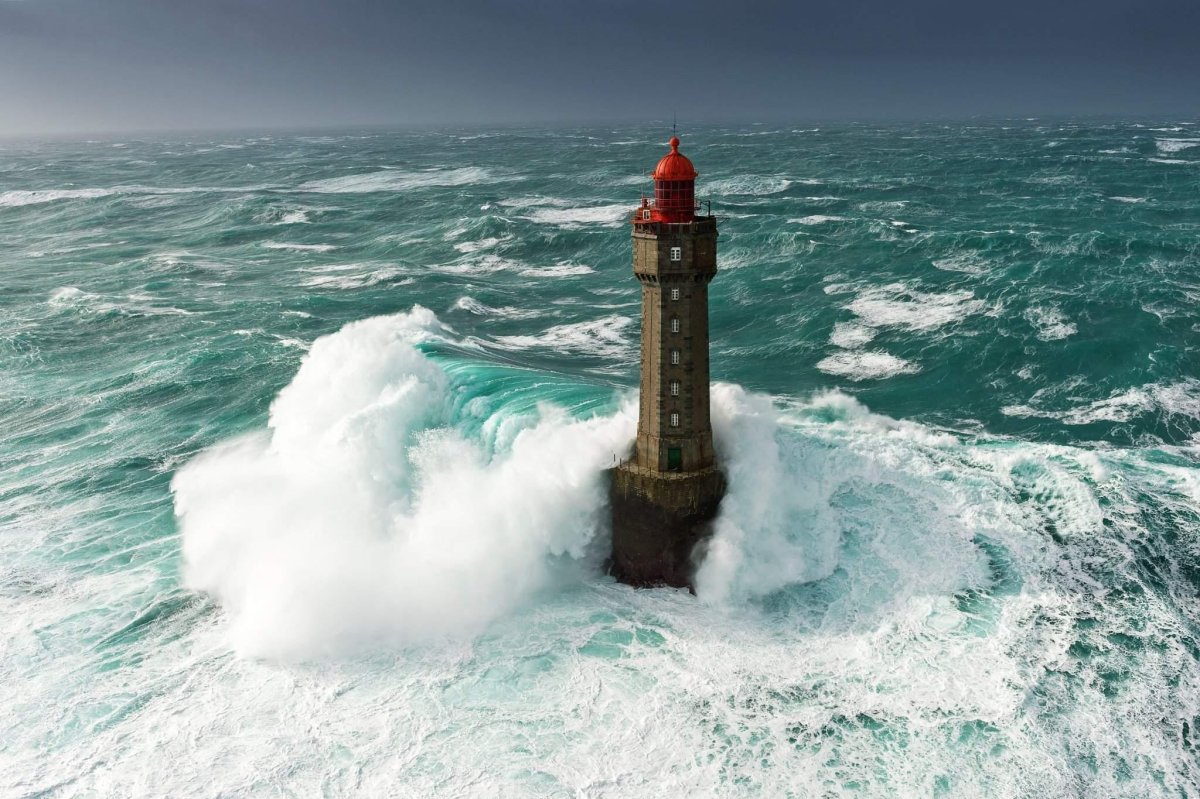 Маяк на острове Моуро Испания