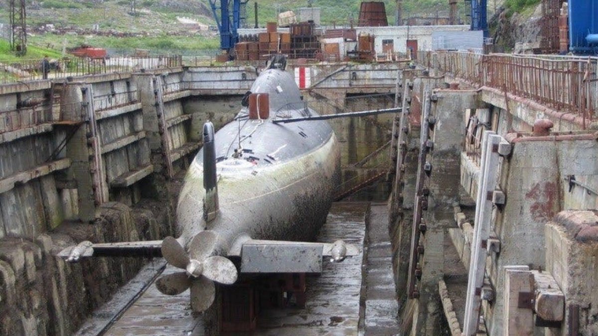 Гремиха база подводных лодок