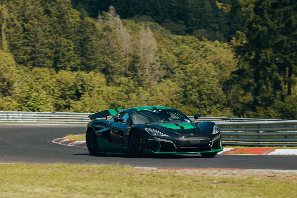 Гиперкар Rimac nevera