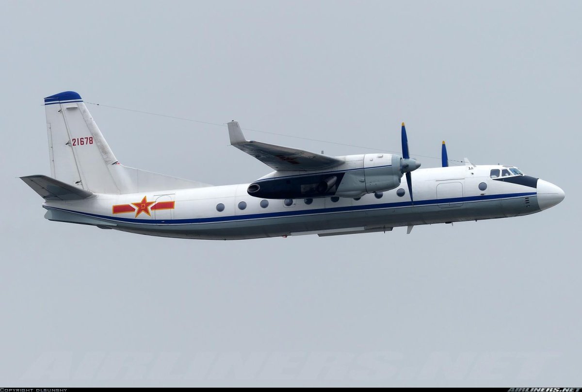 Xian АН-26