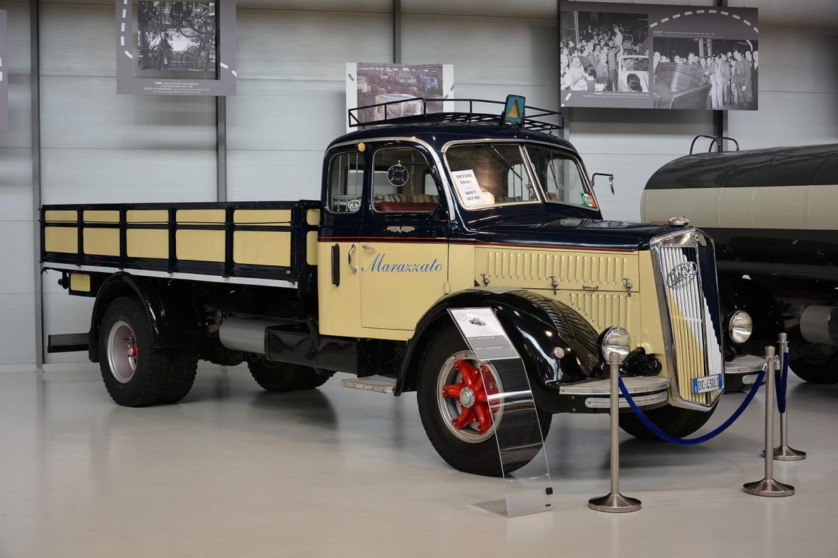 Alfa Romeo 500 грузовик