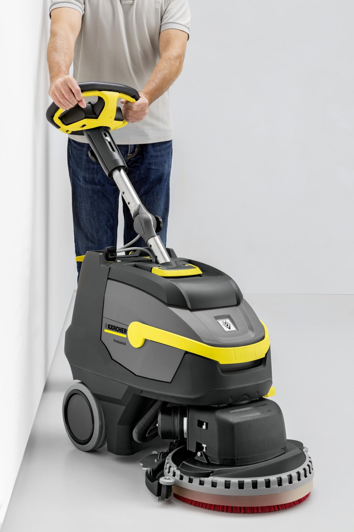 Поломоечная машина Karcher bd-38/12 c