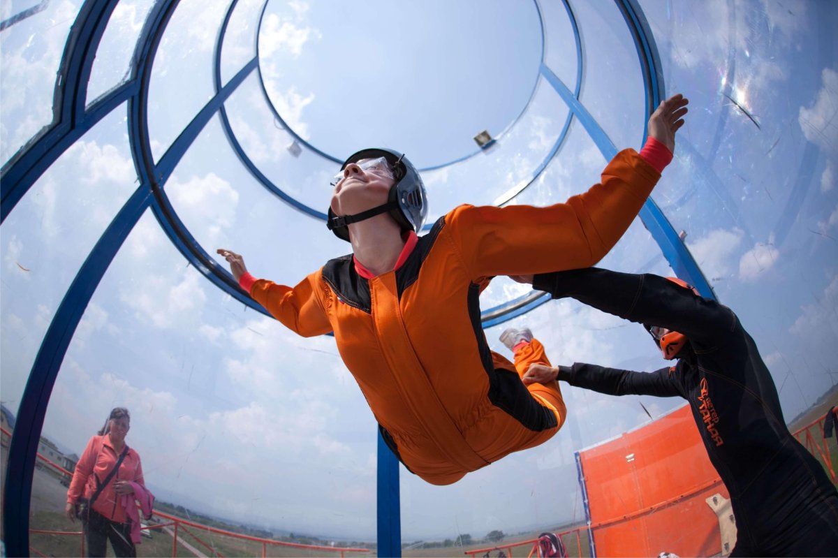 Флай Арена аэротруба Крестовский