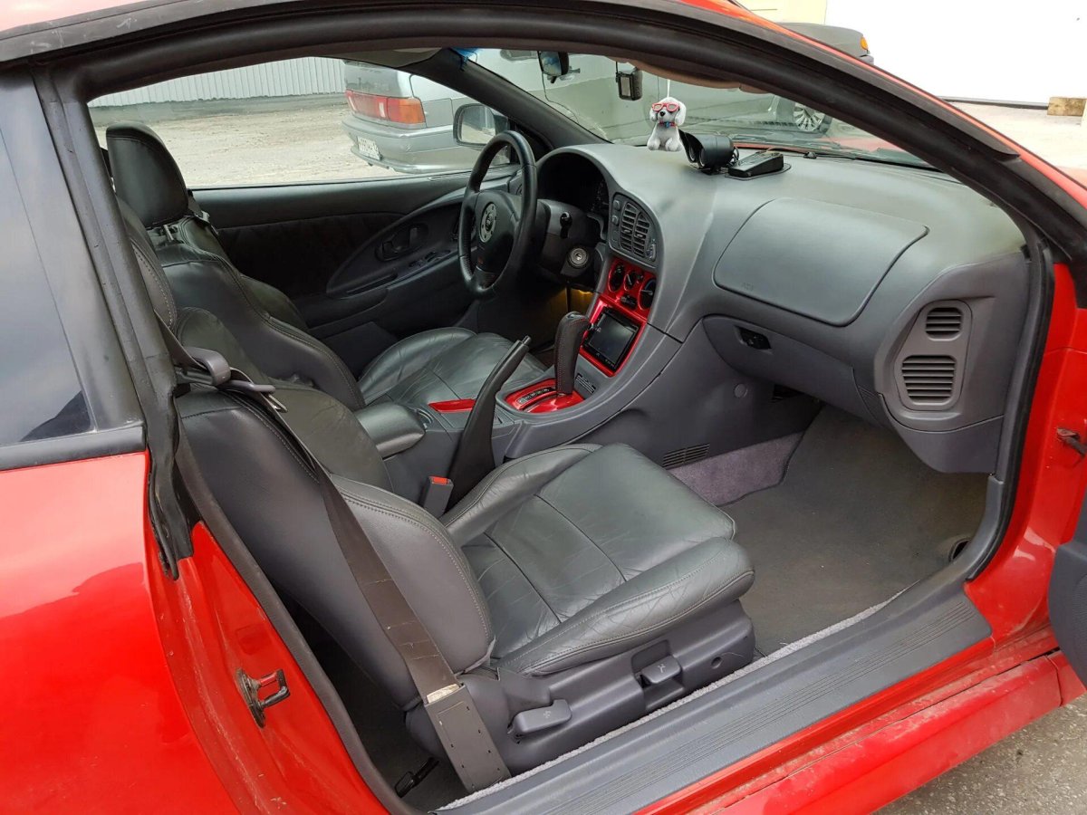 Mitsubishi Eclipse 2 салон