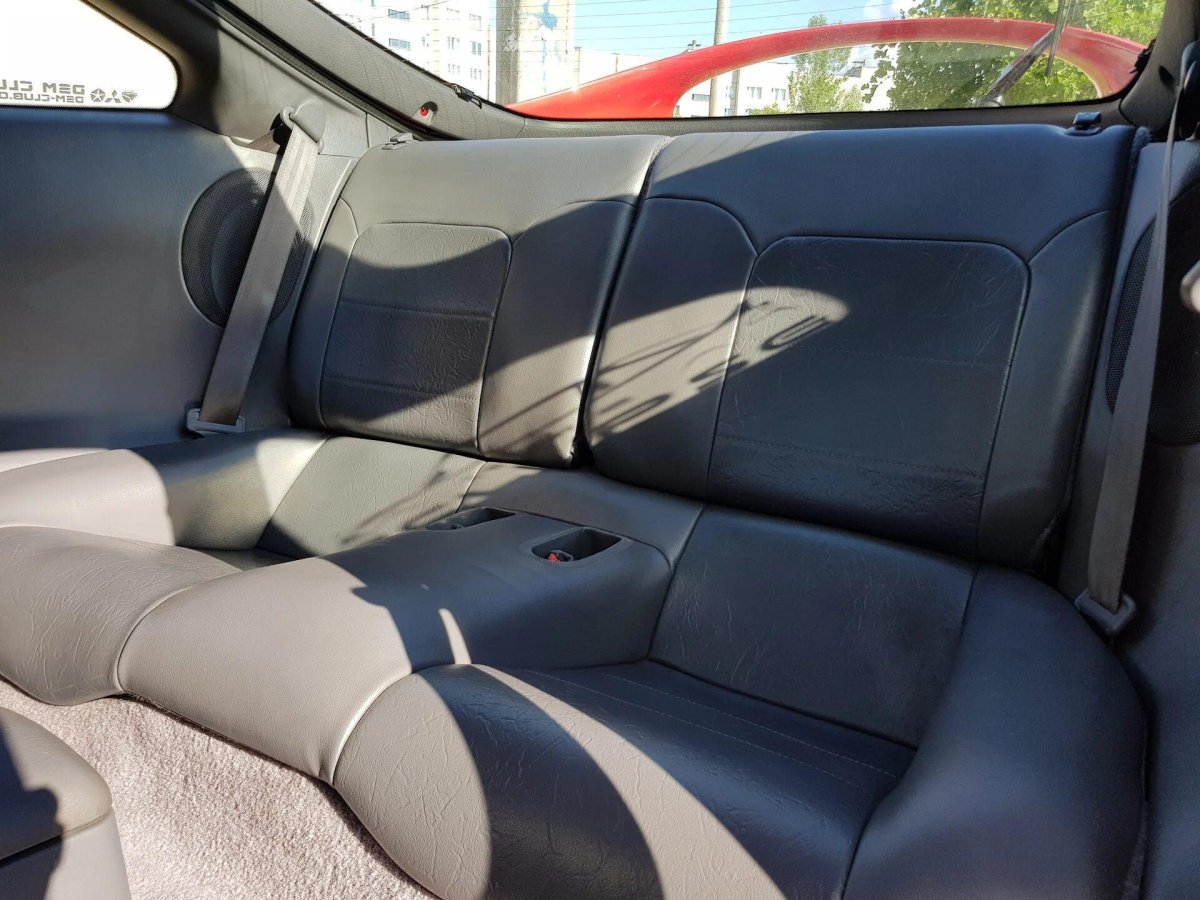 Mitsubishi Eclipse 3 сиденье кожа