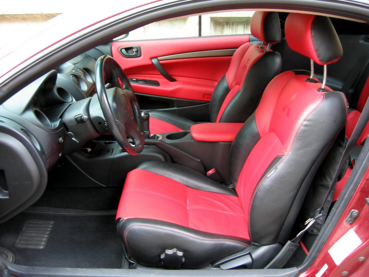 Mitsubishi Eclipse 3 салон
