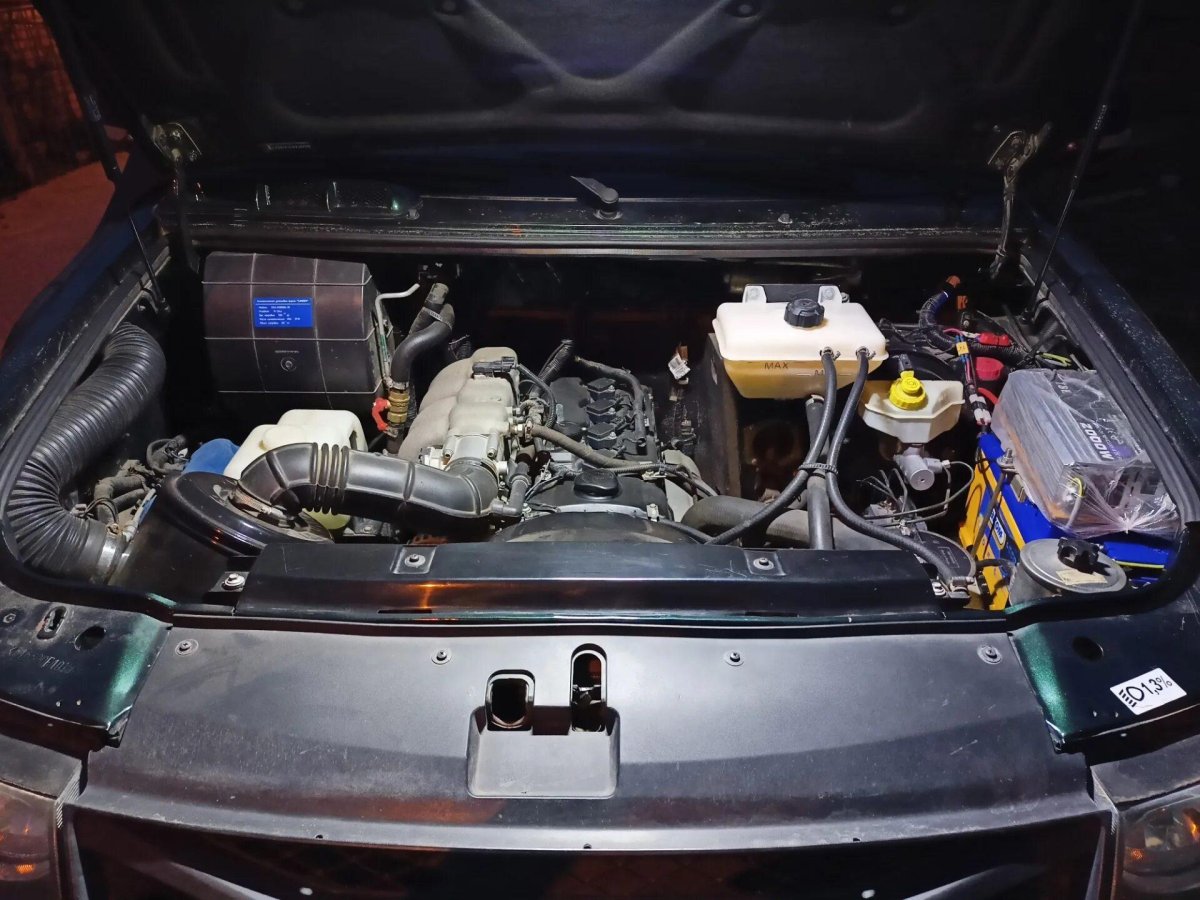 Под капотом