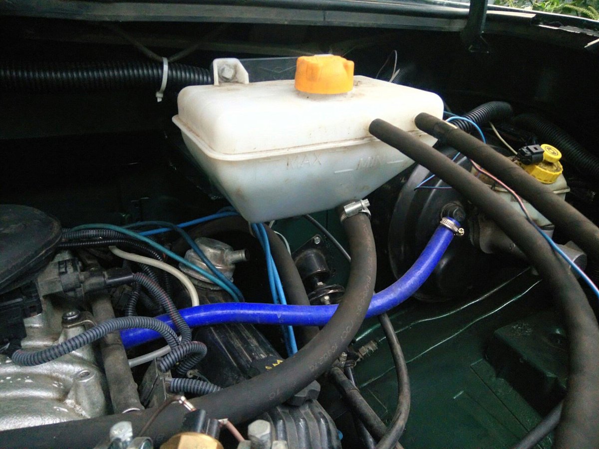 Подкапотка УАЗ 469