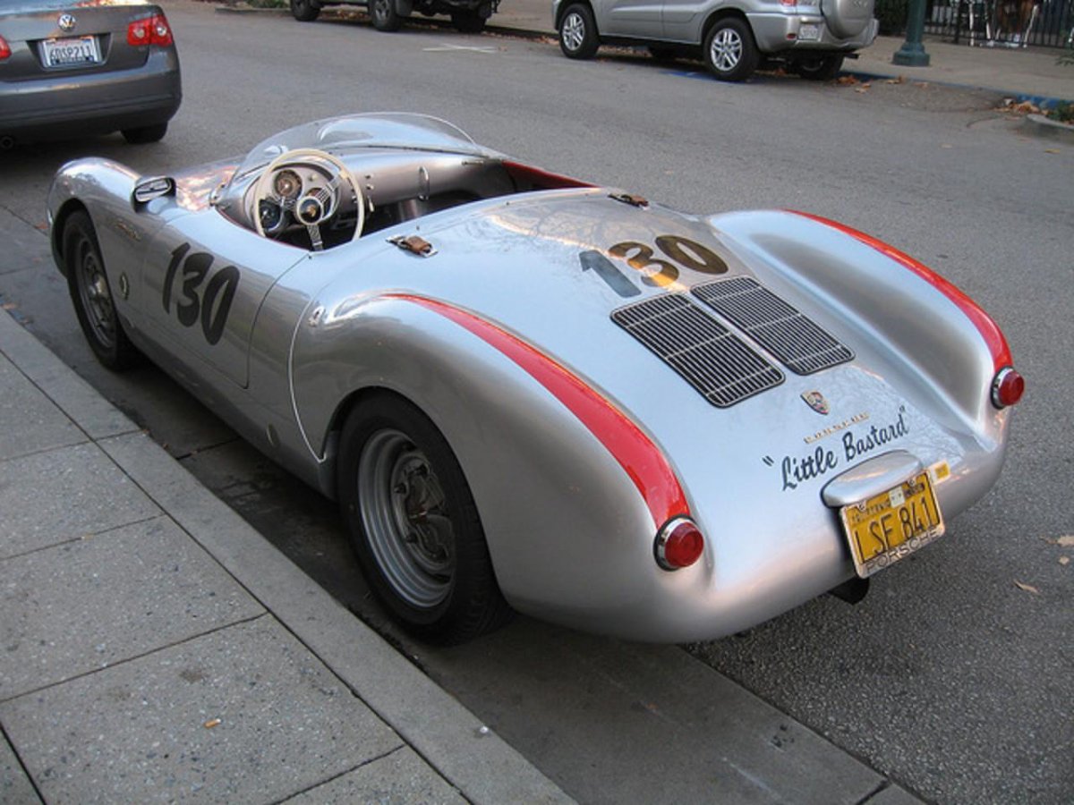 Porsche 550 Spyder Replica