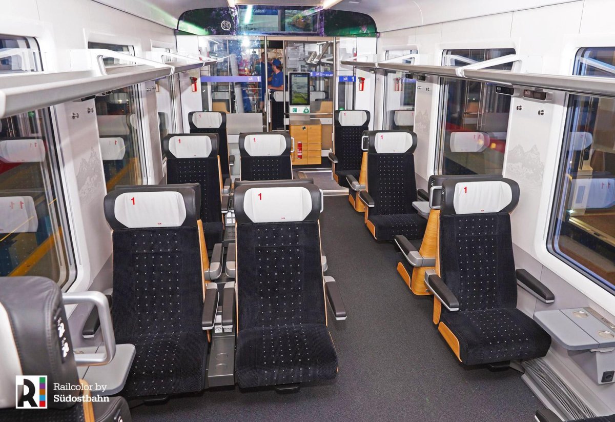 Штадлер Аэроэкспресс