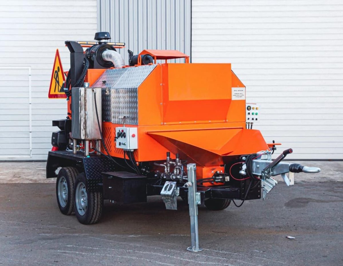 Машина с пневмонабрызгом