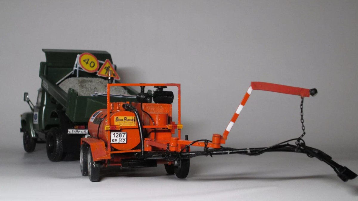 Машина для ямочного ремонта БЦМ-24.5