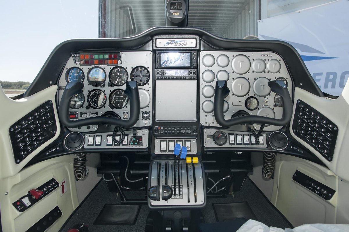 Tecnam p2006t
