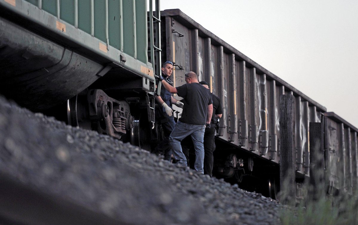 Погрузка людей на поезд смерти