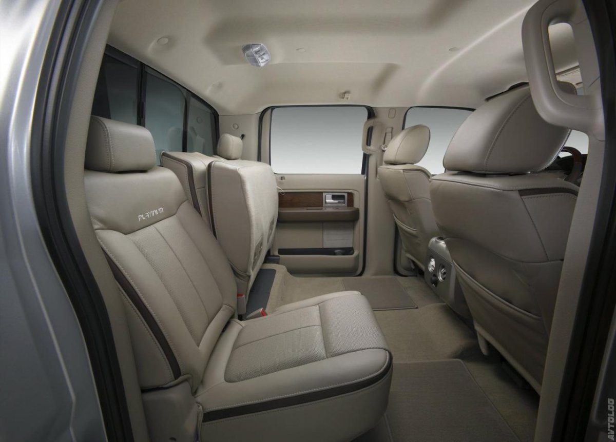 Форд ф 150 платинум салон