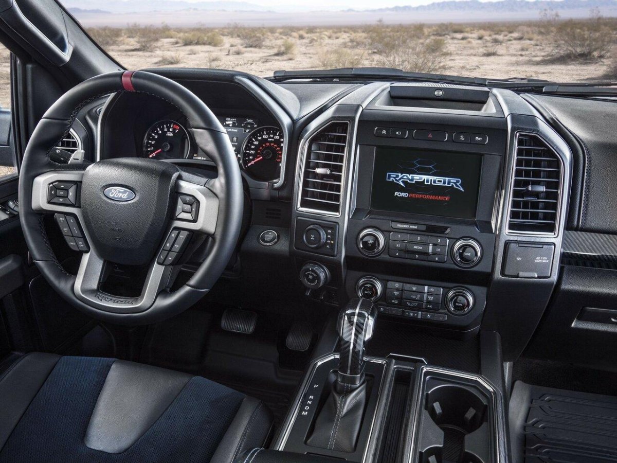 Ford f150 Raptor Interior