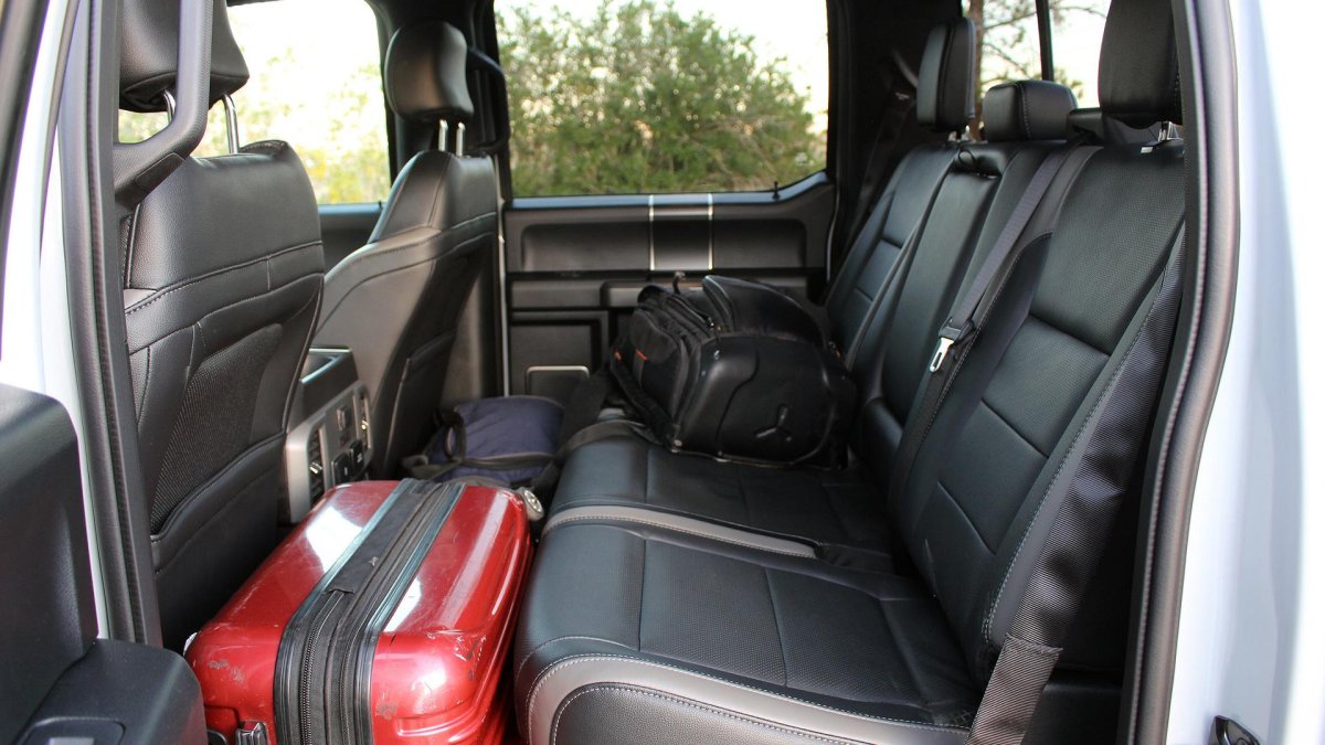 Ford f150 Raptor задний ряд