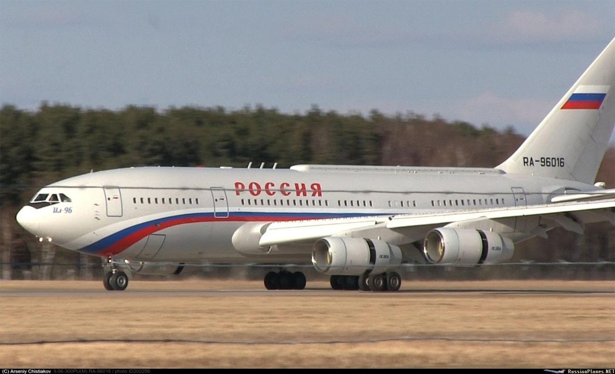 Ил-96 президентский борт