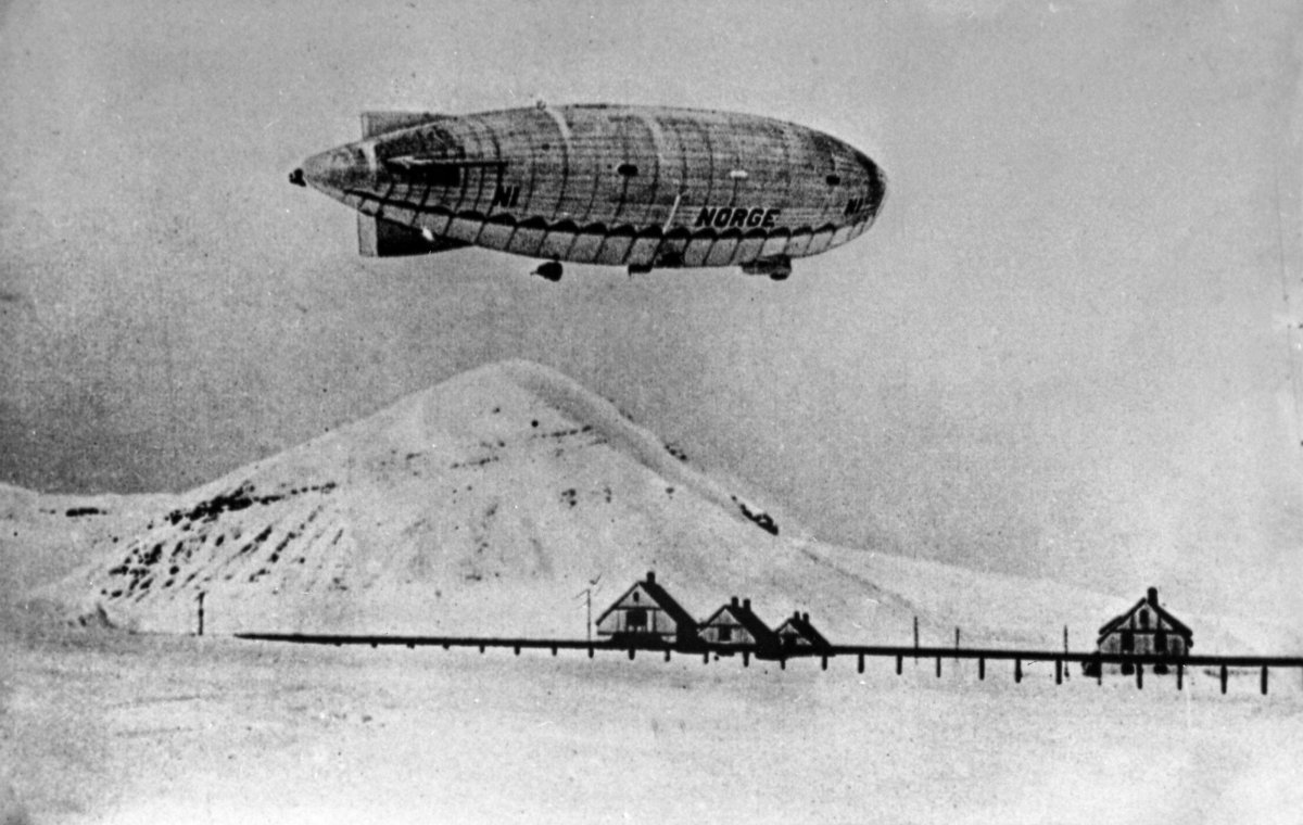 Амундсен и дирижабль Норвегия