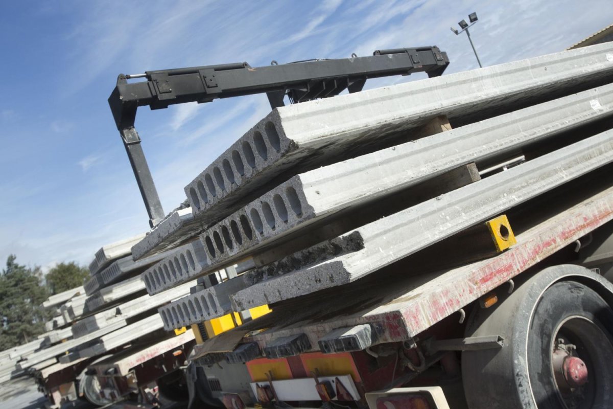 Транспортировка плит перекрытия