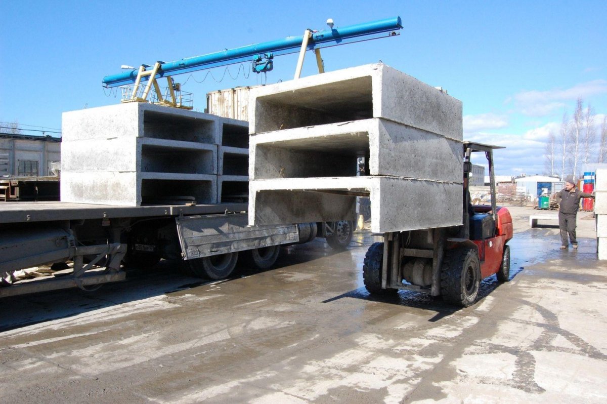 Автомобили для перевозки железобетонных изделий