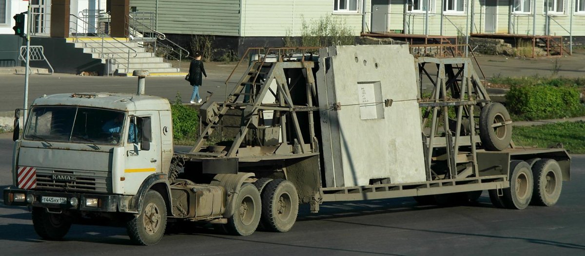 КАМАЗ 5410 панелевоз