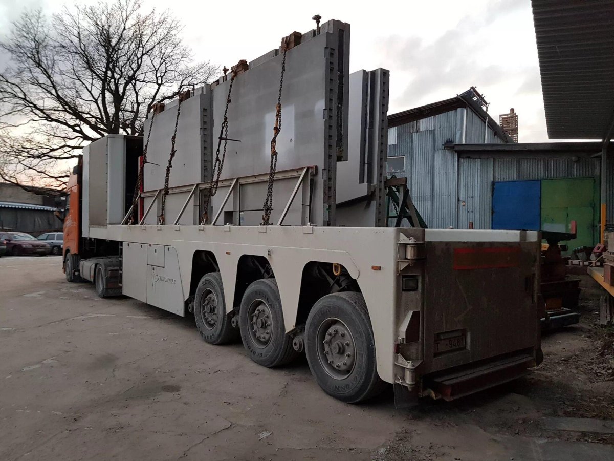 Полуприцеп для перевозки панелей