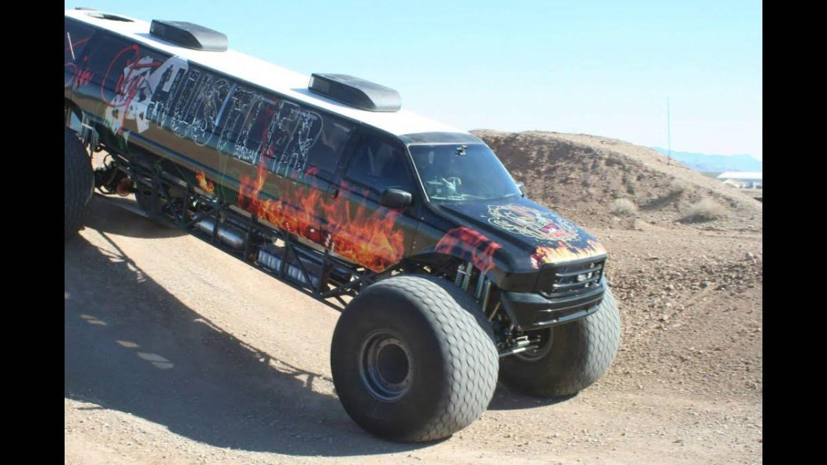 Монстр трак Ford Excursion