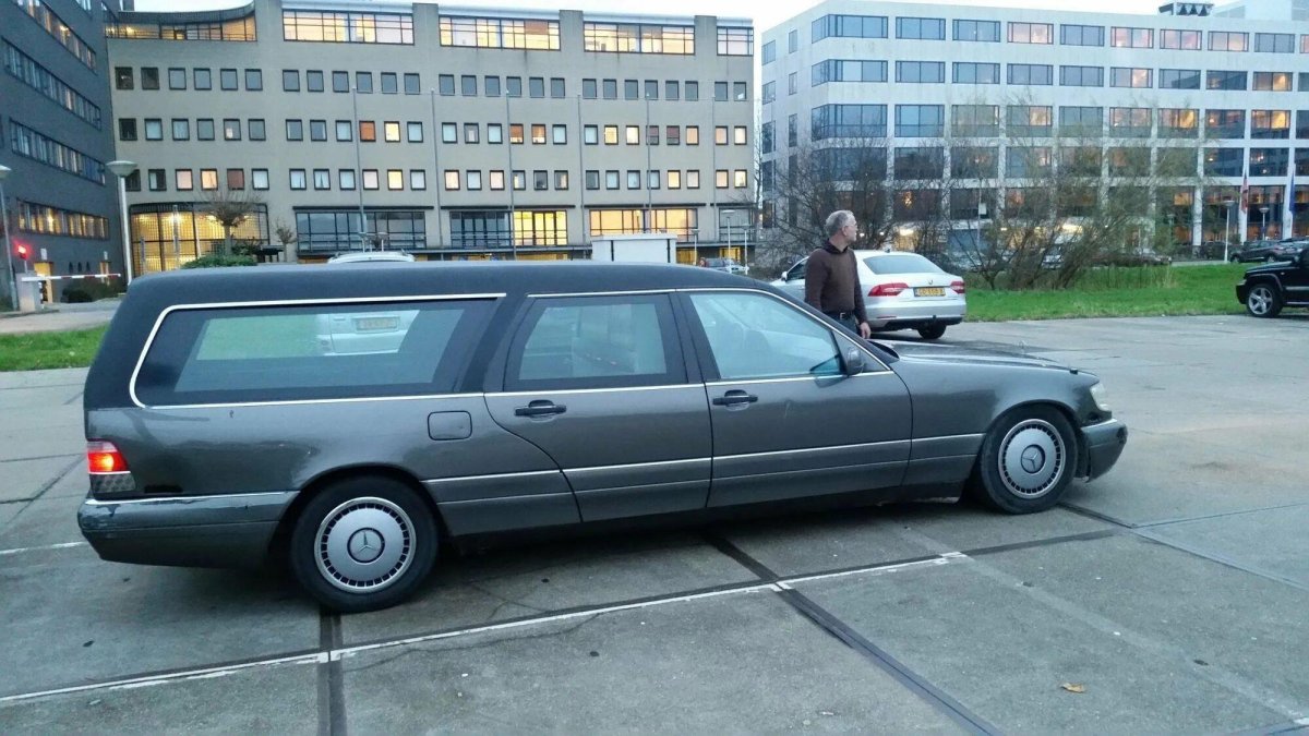 Мерседес w140 катафалк