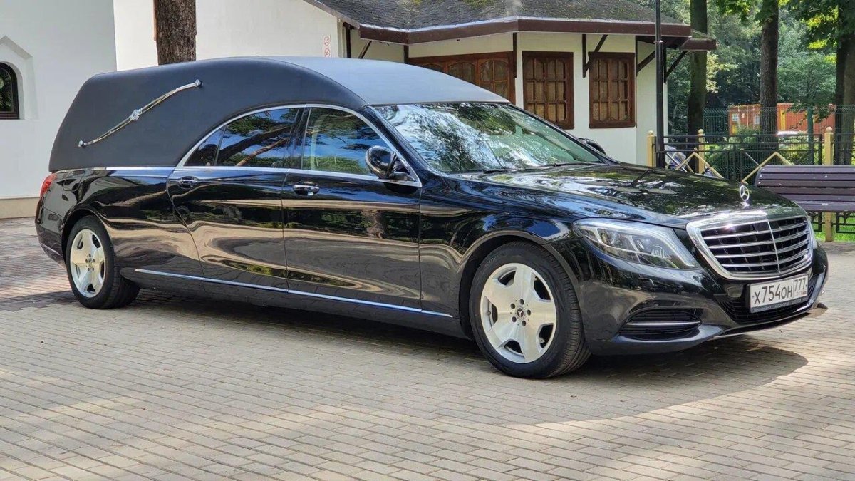 Катафалк Мерседес 222