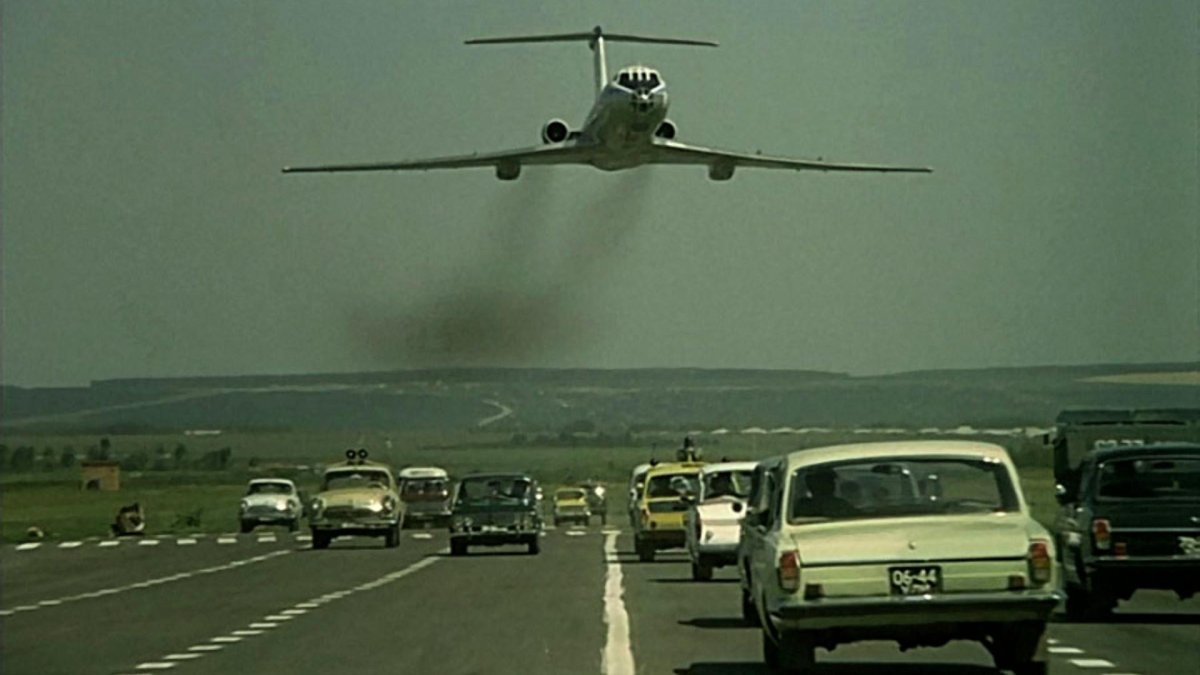 Самолёты из фильма невероятные приключения итальянцев в России