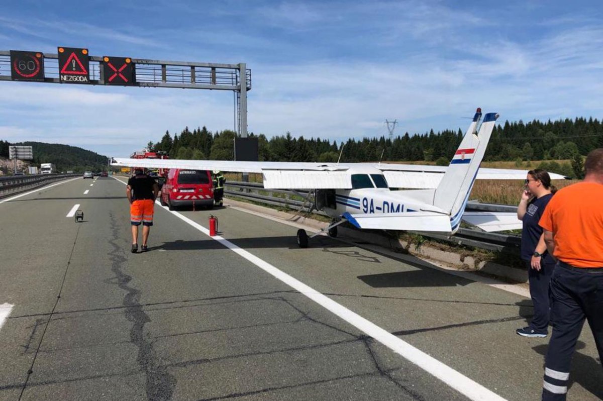 Хорватия самолет