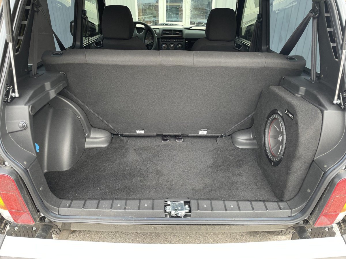 Стелс в ниву 21214