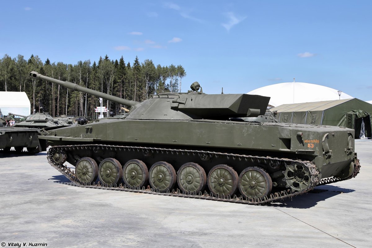 «Объект 906» (пт-85)