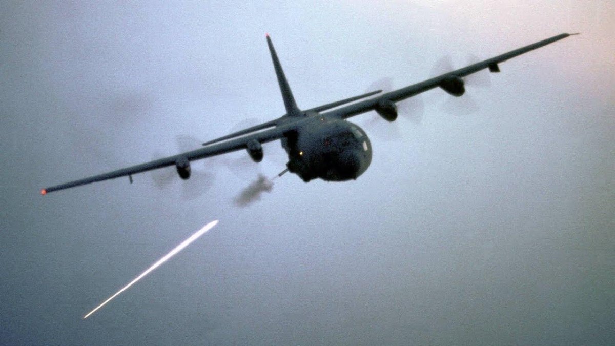 Летающая батарея Lockheed AC-130