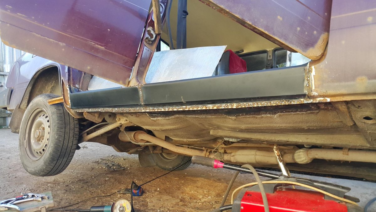 Ремонтный порог ВАЗ 2107