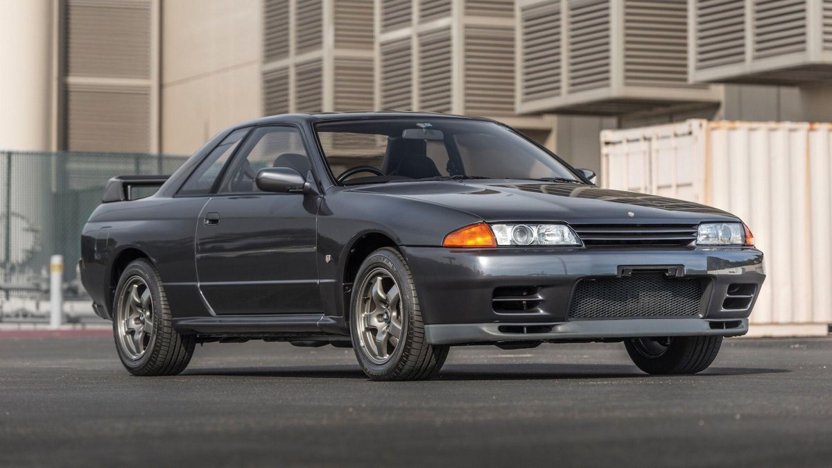Nissan Skyline r32 gt-r
