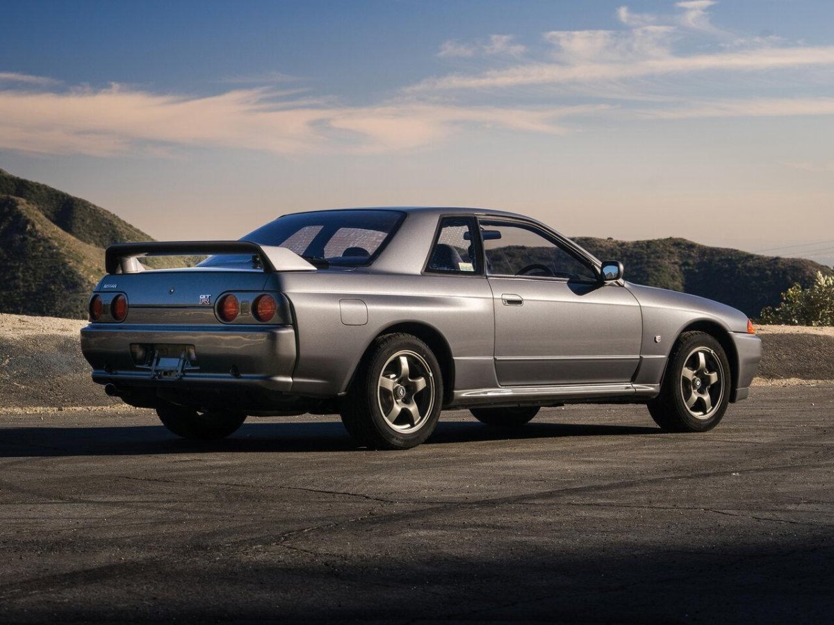 Nissan Skyline bnr32
