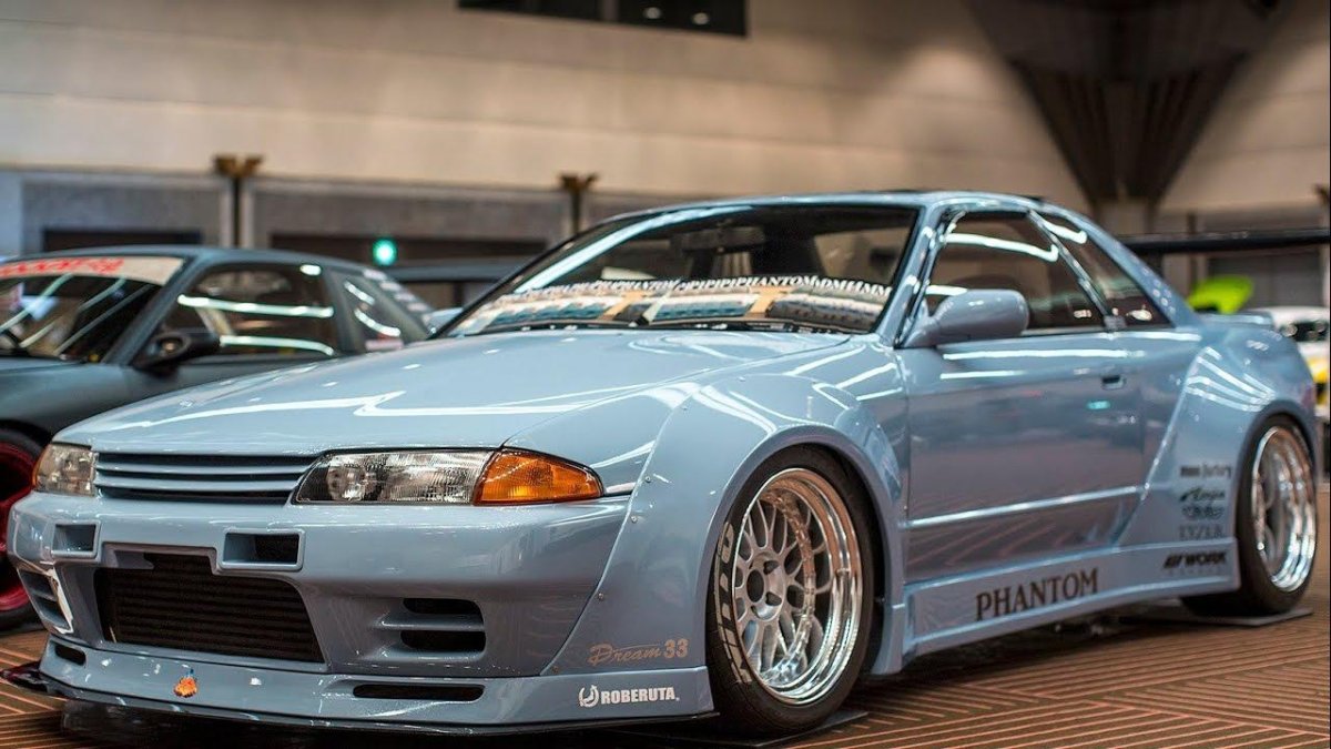 Skyline r32 gt-r