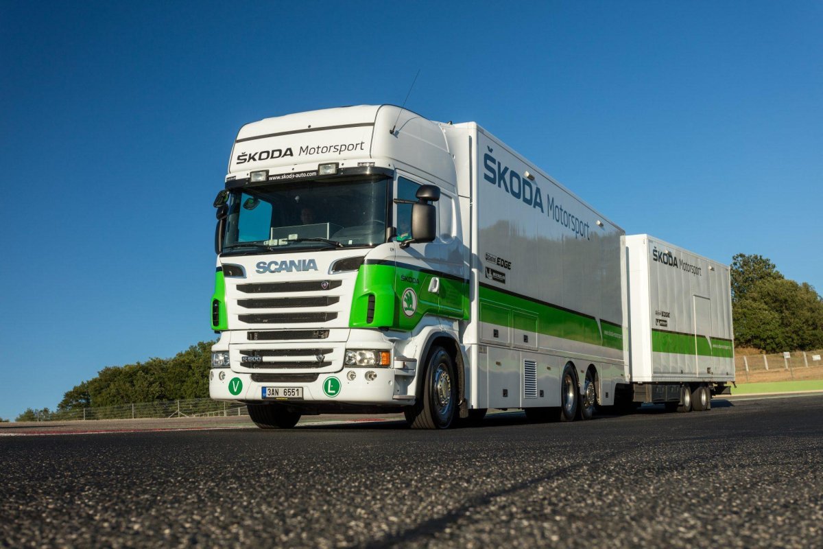 Skoda 706 тягач