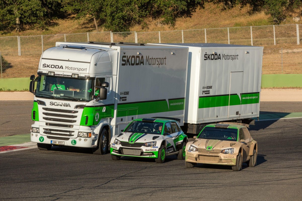 Skoda 706 тягач